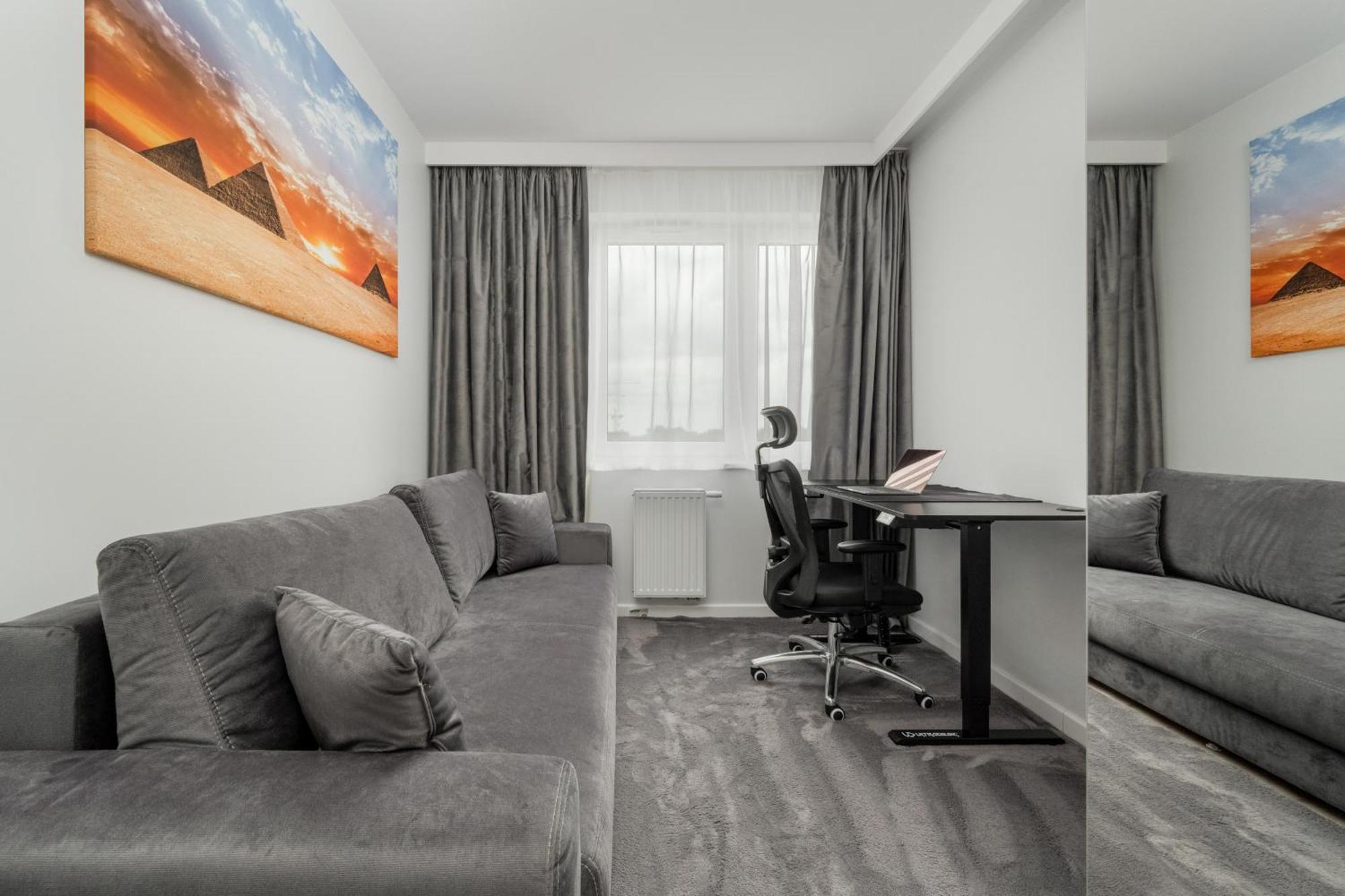 Luksusowy Apartament Z 3 Sypialniami, Klimatyzacja, Parkingiem I Biurkiem We Wroclawiu By Renters Prestige Breslávia Exterior foto