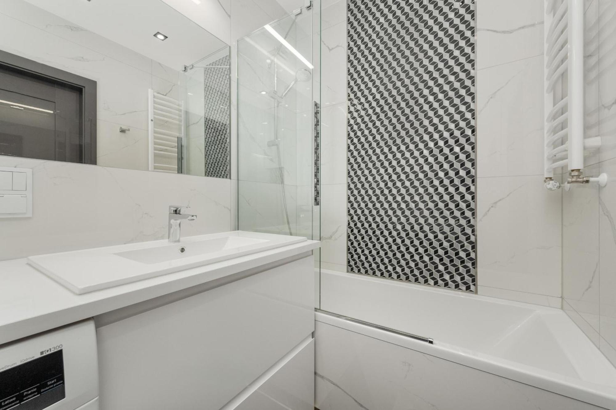 Luksusowy Apartament Z 3 Sypialniami, Klimatyzacja, Parkingiem I Biurkiem We Wroclawiu By Renters Prestige Breslávia Exterior foto