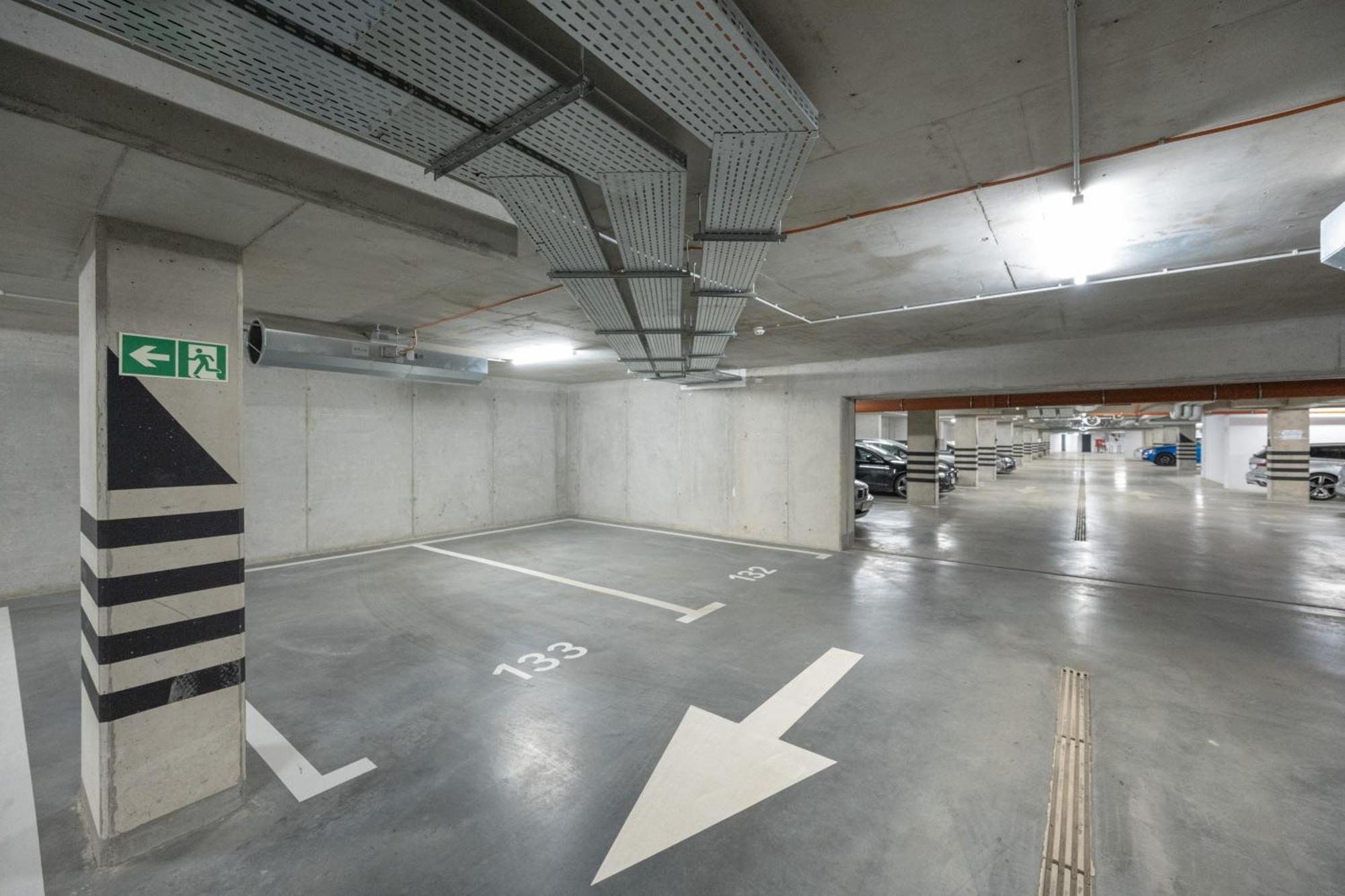 Luksusowy Apartament Z 3 Sypialniami, Klimatyzacja, Parkingiem I Biurkiem We Wroclawiu By Renters Prestige Breslávia Exterior foto